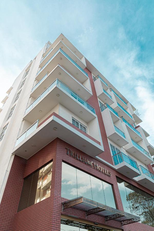 Trillium Boutique City Hotel Коломбо Екстериор снимка