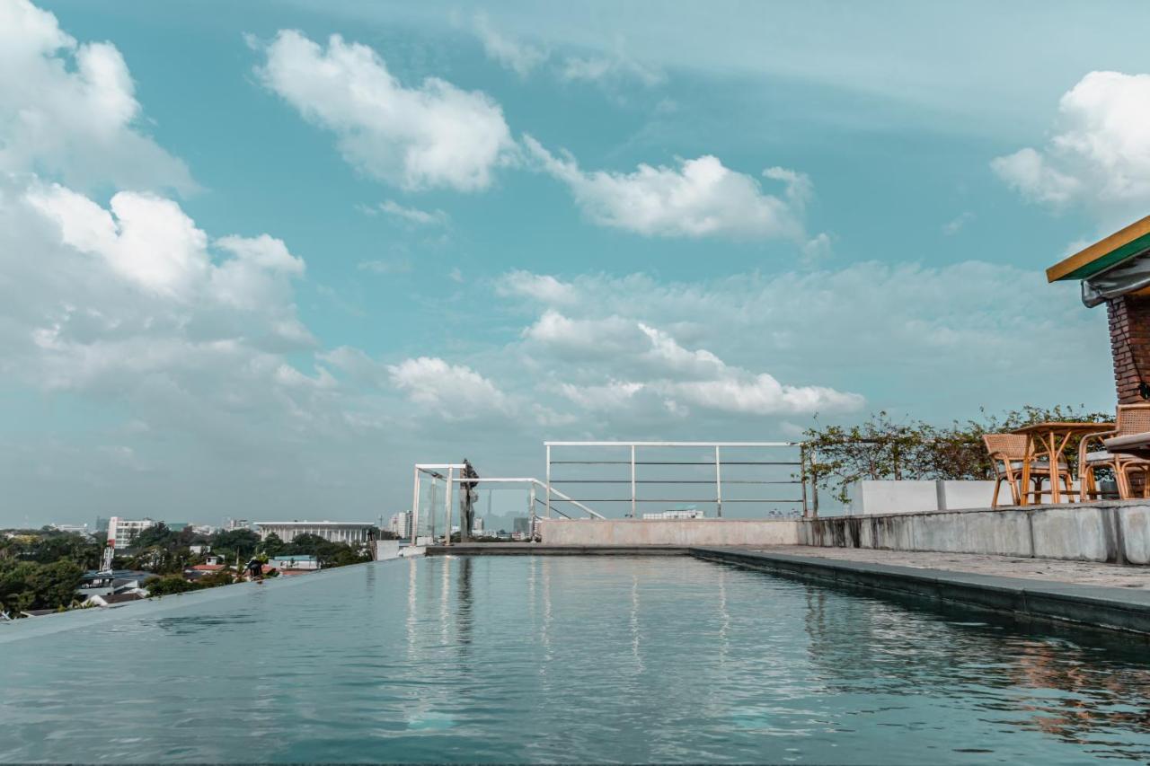 Trillium Boutique City Hotel Коломбо Екстериор снимка