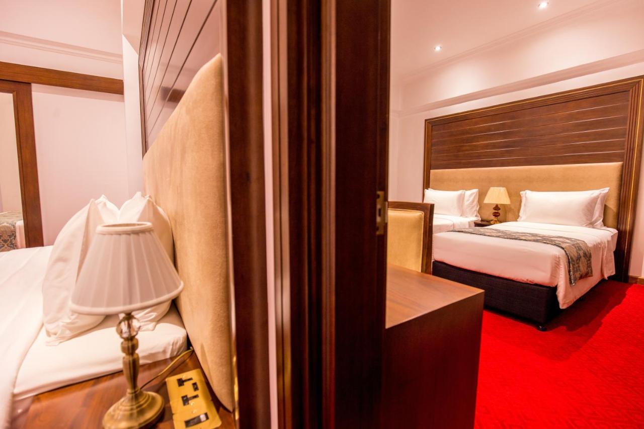 Trillium Boutique City Hotel Коломбо Екстериор снимка
