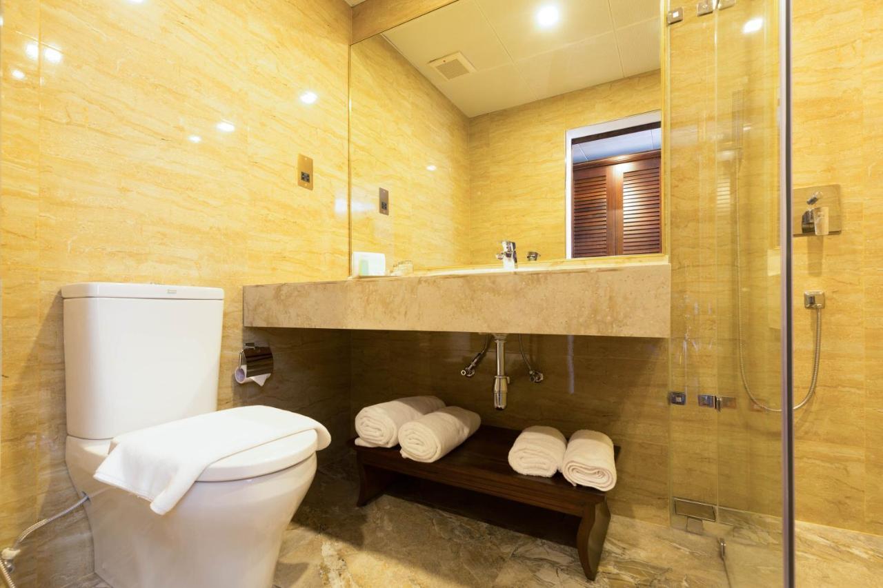 Trillium Boutique City Hotel Коломбо Екстериор снимка